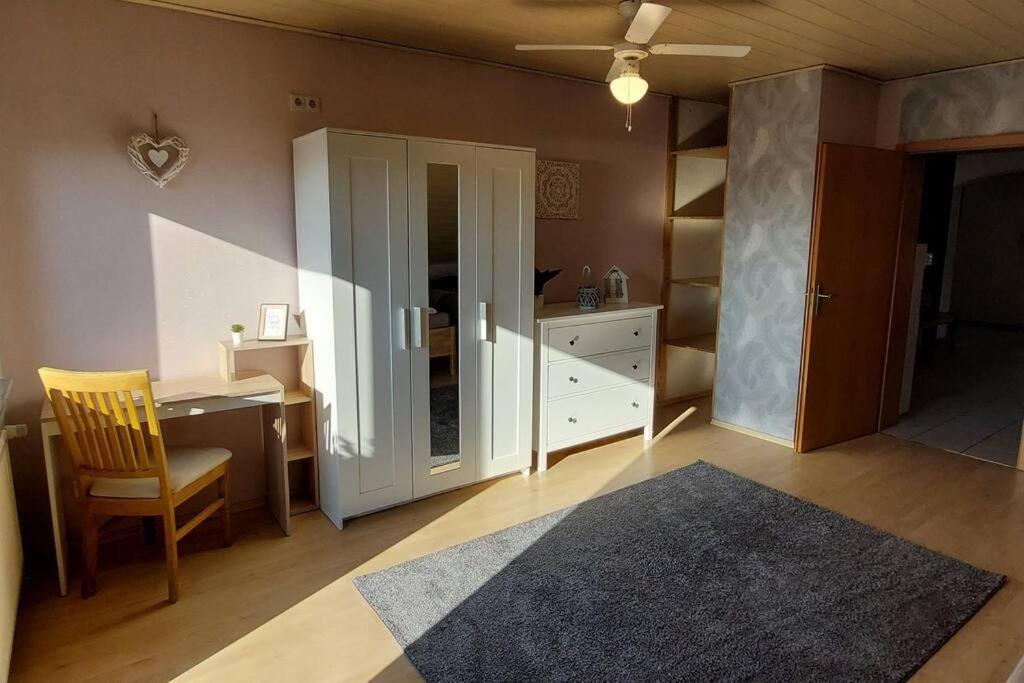 Grosse Tolle 4 Zimmer Ferienwohnung Im Herzen Des Odenwaldes Mörlenbach Exterior foto